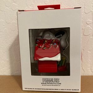 Hallmark Ornament Snoopy
